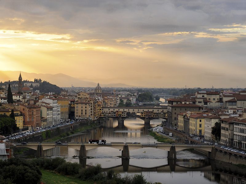 Un itinerario nella riva sinistra dell'Arno, alla scoperta di meraviglie come San Miniato, Palazzo Pitti e Santo Spirito